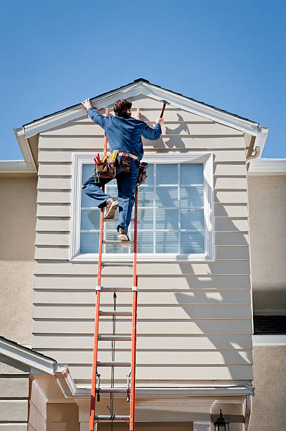 Affordable siding repair and maintenance services in Bethesda, MD